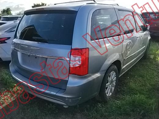 CHRYSLER TOWN AND COUNTRY 2015, foto 5 de 19