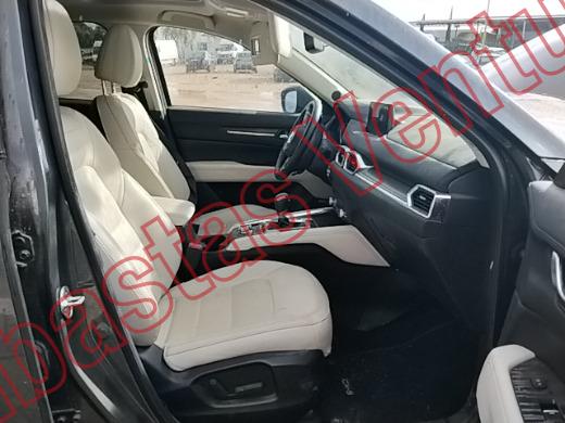 MAZDA CX-5 2023, foto 12 de 19