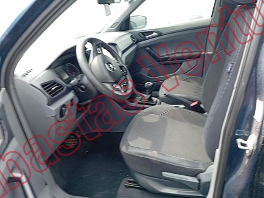 VOLKSWAGEN T-CROSS 2021, foto 17 de 19