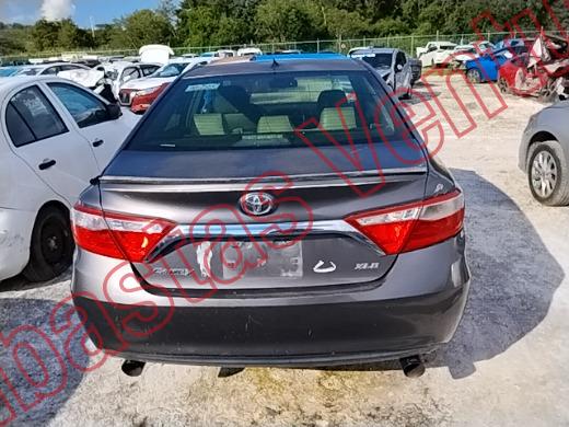 TOYOTA CAMRY 2015, foto 6 de 19