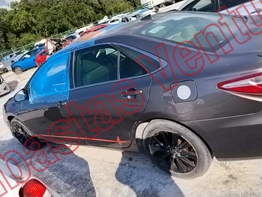 TOYOTA CAMRY 2015, foto 8 de 19