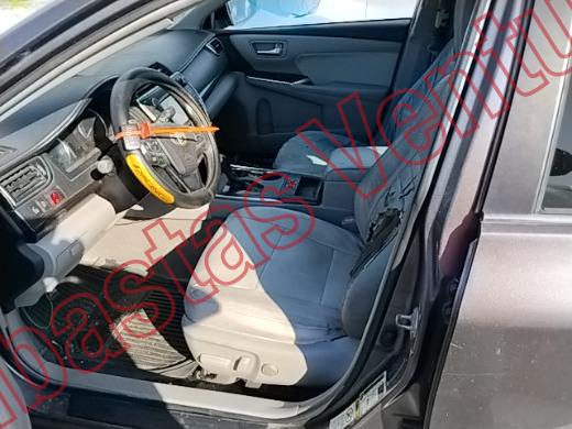 TOYOTA CAMRY 2015, foto 17 de 19