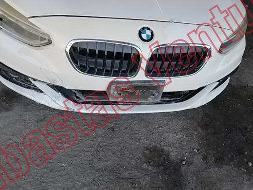 BMW 120IA 2019, foto 18 de 19
