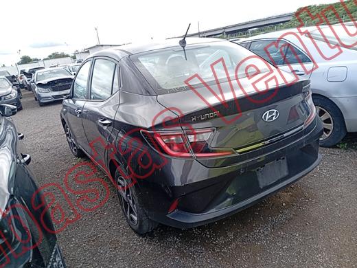 HYUNDAI GRAND I10 2022, foto 7 de 19
