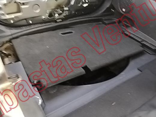 TOYOTA RAV4 2025, foto 15 de 19