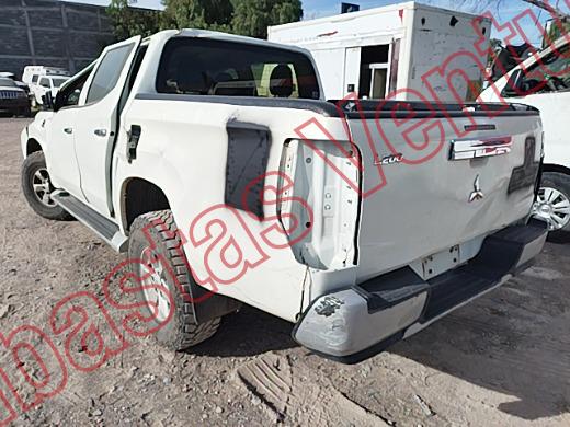 MITSUBISHI L200 2021, foto 7 de 19