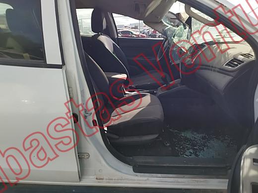 MITSUBISHI L200 2021, foto 12 de 19