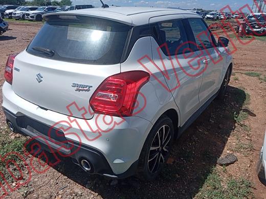 SUZUKI SWIFT 2024, foto 5 de 19