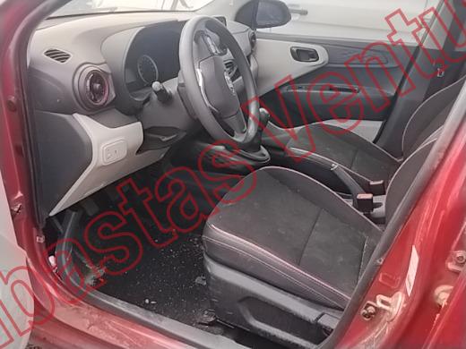HYUNDAI GRAND I10 2023, foto 17 de 19