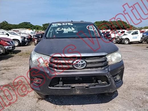 TOYOTA HILUX 2016, foto 2 de 19