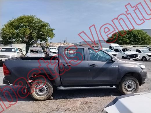 TOYOTA HILUX 2016, foto 4 de 19