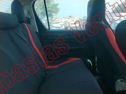 TOYOTA HILUX 2016, foto 13 de 19