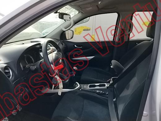 NISSAN FRONTIER 2018, foto 17 de 19