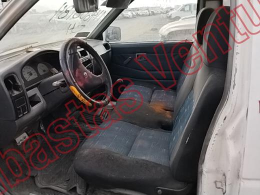 NISSAN CHASIS 1999, foto 16 de 19