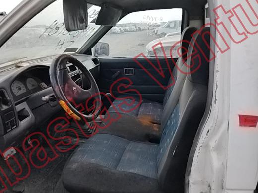 NISSAN CHASIS 1999, foto 17 de 19