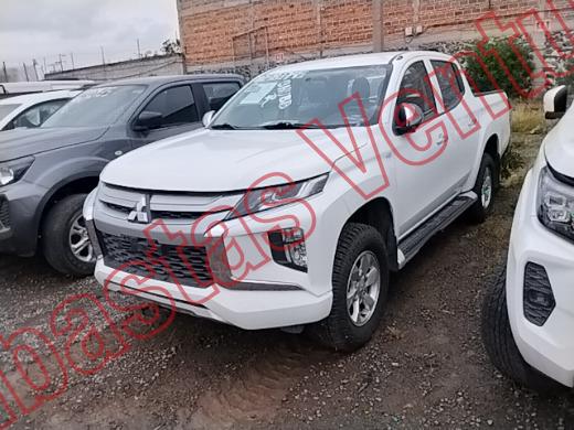 MITSUBISHI L200 2022, foto 1 de 19