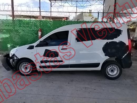 RENAULT KANGOO 2024, foto 8 de 19
