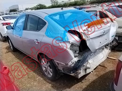 NISSAN VERSA 2015, foto 8 de 19