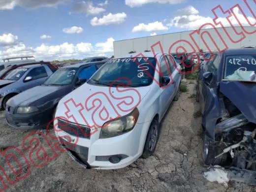 CHEVROLET AVEO 2014, foto 1 de 19