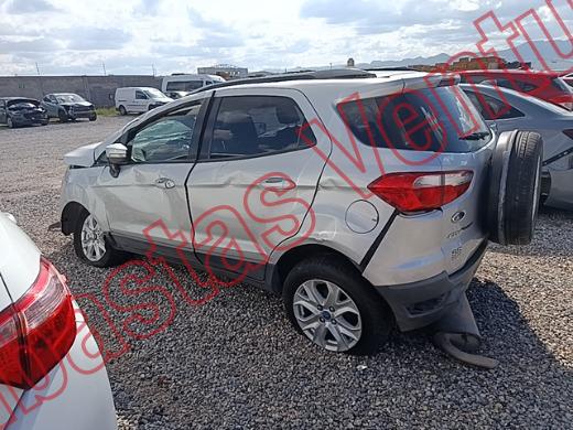 FORD ECOSPORT 2016, foto 8 de 19