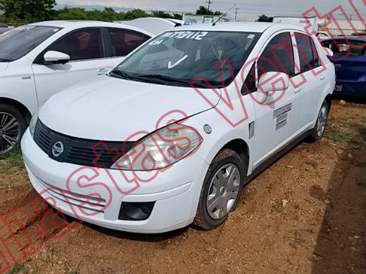 NISSAN TIIDA 2017, foto 1 de 19