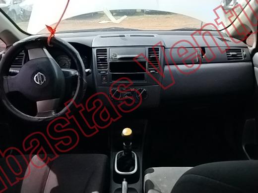 NISSAN TIIDA 2017, foto 14 de 19