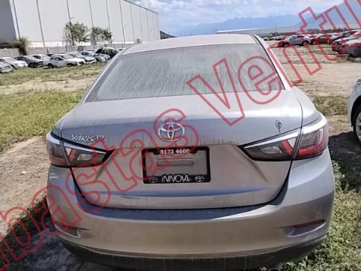 TOYOTA YARIS 2016, foto 6 de 19