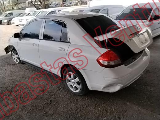 NISSAN TIIDA 2017, foto 7 de 19