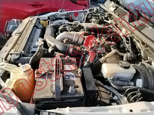 NISSAN NP300 2022, foto 9 de 19