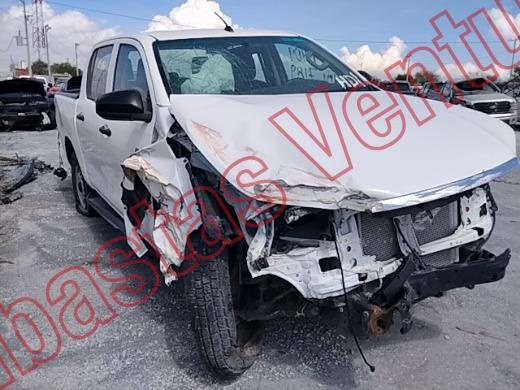 TOYOTA HILUX 2019, foto 3 de 19