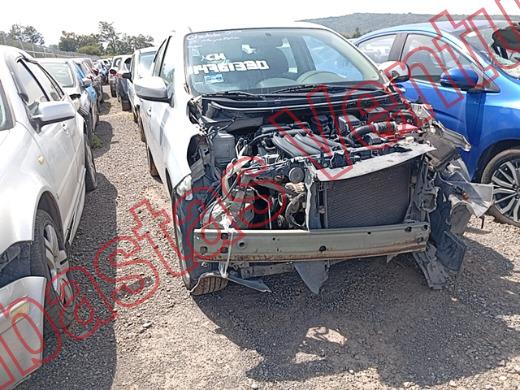 NISSAN VERSA 2016, foto 3 de 19