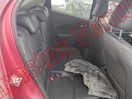 MAZDA MAZDA 2 2025, foto 13 de 19