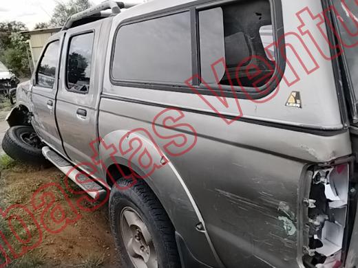 NISSAN FRONTIER 2002, foto 8 de 19