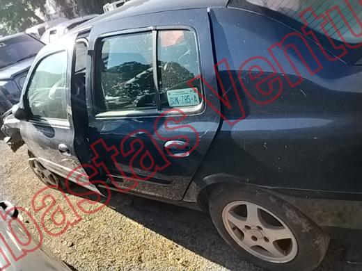 NISSAN PLATINA 2006, foto 8 de 19