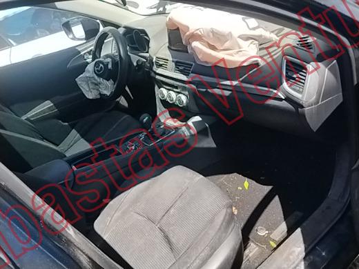 MAZDA 3 2017, foto 12 de 19