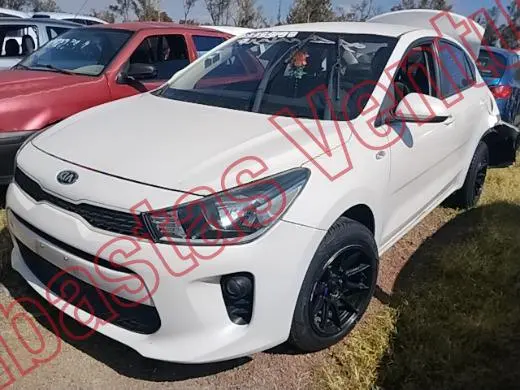 KIA RIO 2018, foto 1 de 19