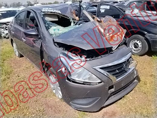 NISSAN VERSA 2015, foto 3 de 19