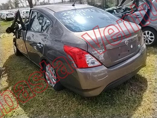 NISSAN VERSA 2015, foto 7 de 19