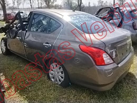NISSAN VERSA 2015, foto 8 de 19