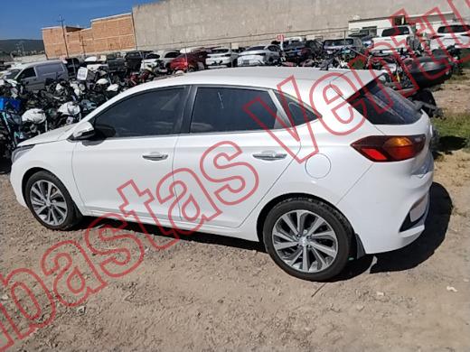 HYUNDAI ACCENT 2020, foto 8 de 19