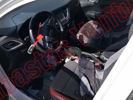 HYUNDAI ACCENT 2020, foto 17 de 19