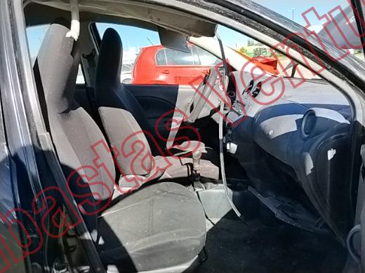 NISSAN MARCH 2016, foto 12 de 19