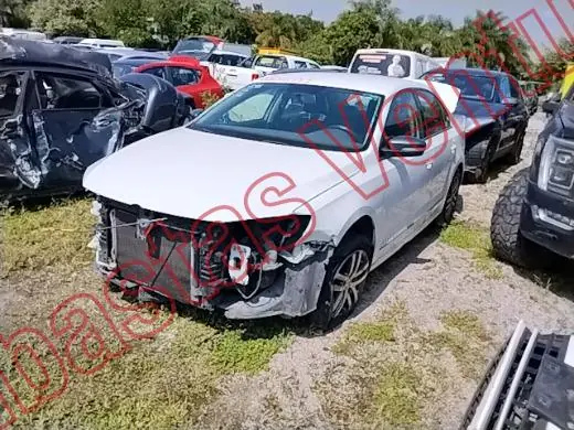 VOLKSWAGEN JETTA 2017, foto 1 de 19