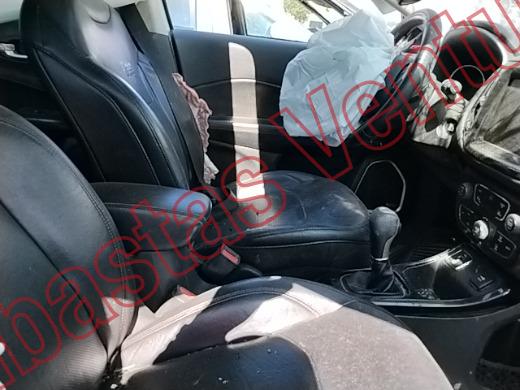 JEEP COMPASS 2018, foto 12 de 19
