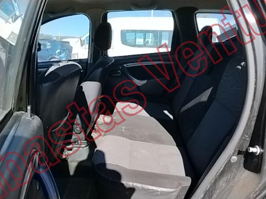 RENAULT DUSTER 2015, foto 16 de 19