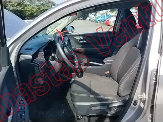 TOYOTA YARIS 2023, foto 17 de 19