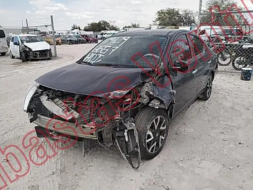 NISSAN VERSA 2017, foto 1 de 19