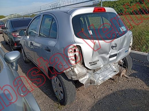 NISSAN MARCH 2015, foto 8 de 19