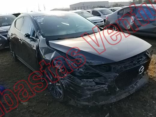 MAZDA MAZDA 3 2023, foto 3 de 19