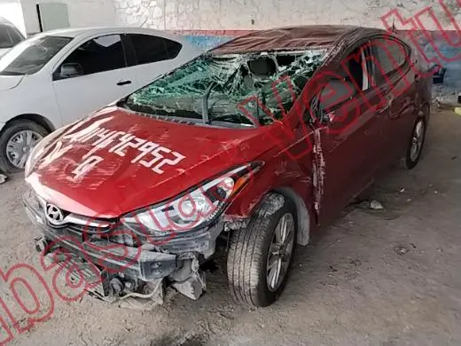 HYUNDAI ELANTRA 2016, foto 1 de 19